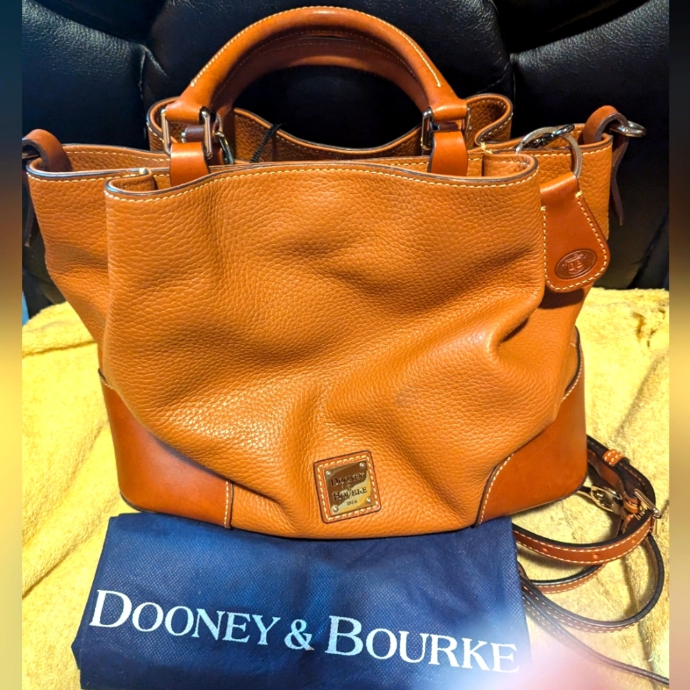 Dooney and Bourke Handbag